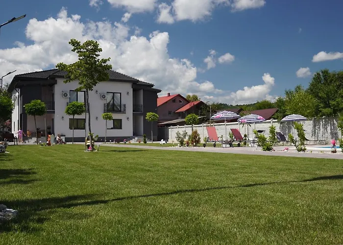 Casa Rares & Karina Hotel Călimăneşti